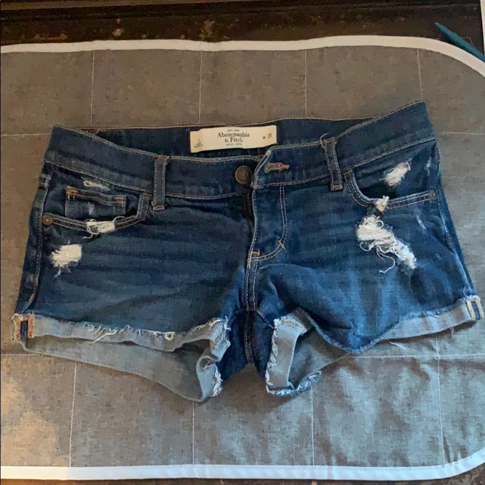 Abercrombie and Fitch shorts Size 0 w25